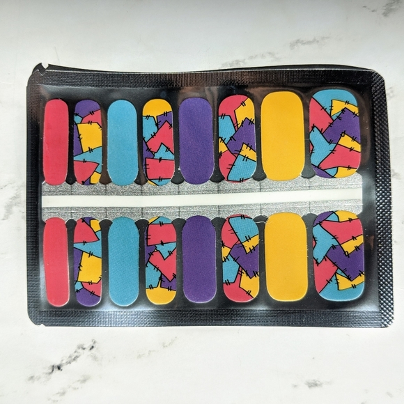 5 for $15 Nail Wraps- All Stitches - Picture 1 of 5